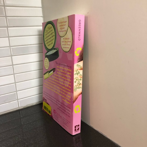 😎📚3/$18 My Life in Pink & Green - Picture 4 of 10